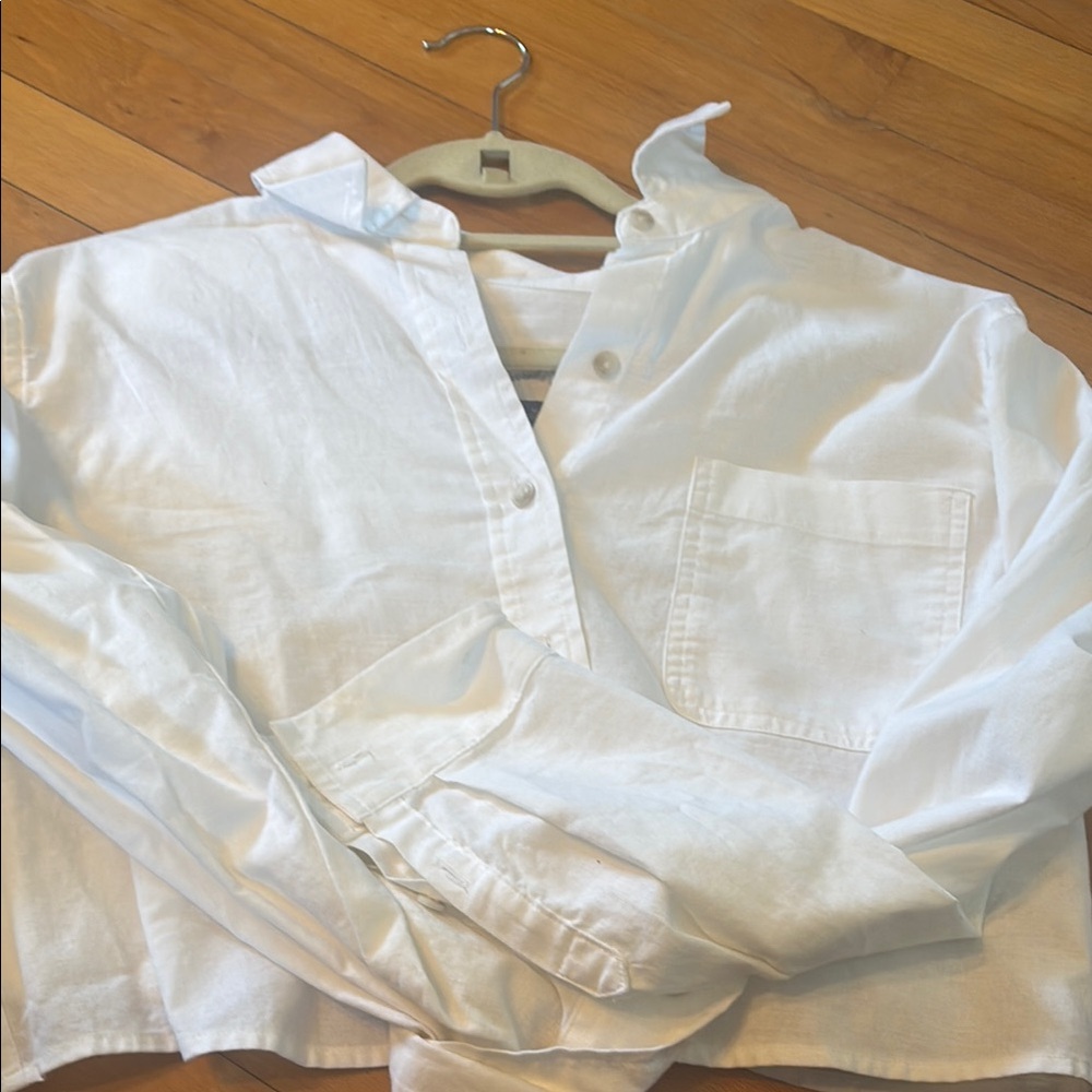 Universal Thread White Shirt